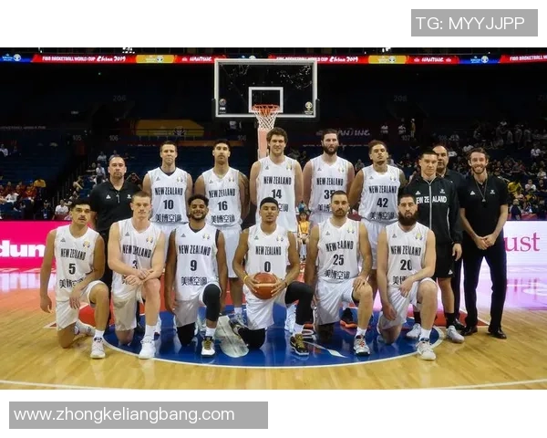 南京篮球队在世界杯积分榜上以91分稳居第一名展现强劲实力